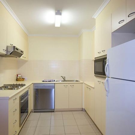 Kingston Terrace Serviced Apartments Canberra Room photo