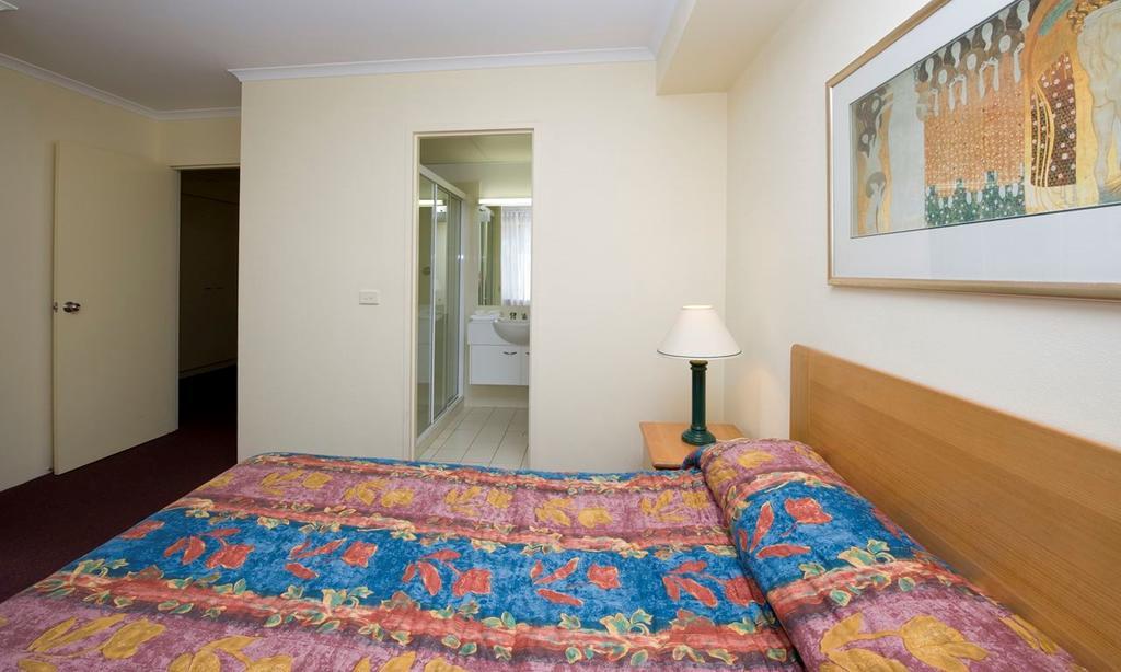 Kingston Terrace Serviced Apartments Canberra Room photo