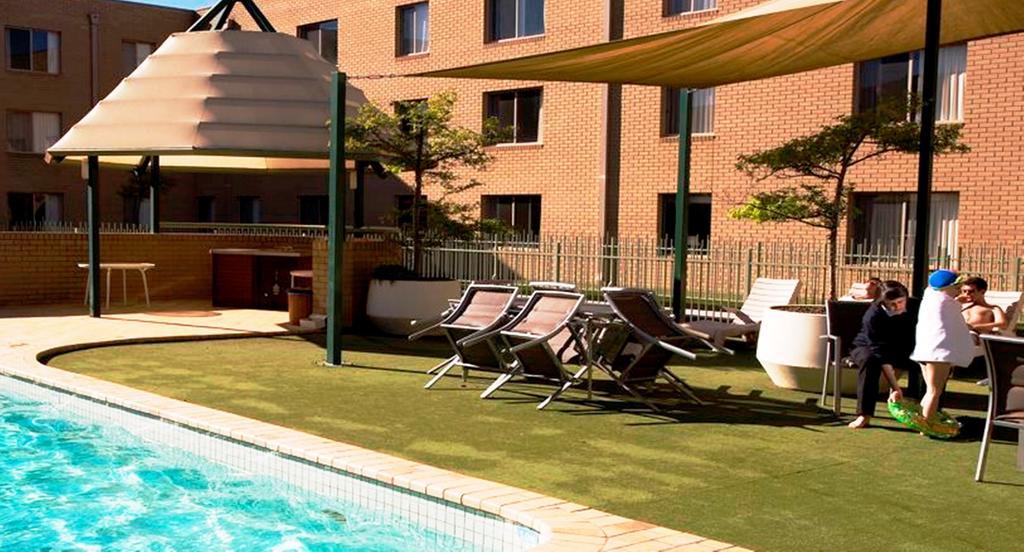 Kingston Terrace Serviced Apartments Canberra Exterior photo