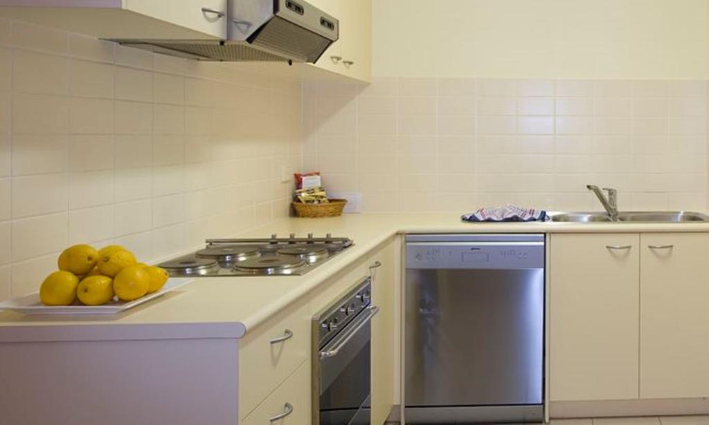 Kingston Terrace Serviced Apartments Canberra Exterior photo